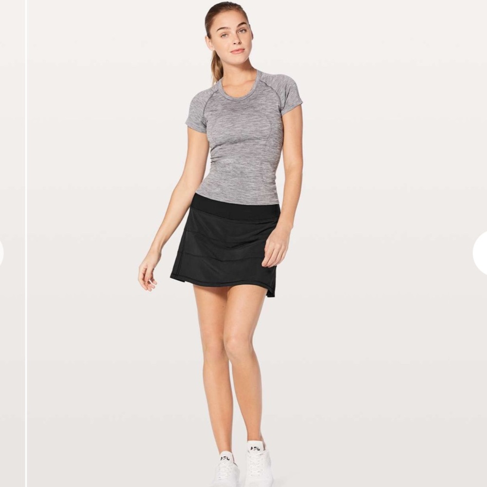 Lululemon Pace Rival Skirt (Tall) * 4-way Stretch 15" Black Size 4